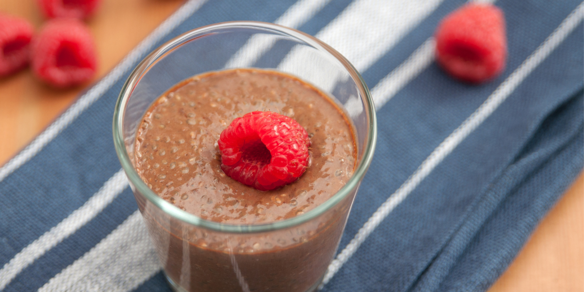 chia seeds, chiaseed pudding, raspberries