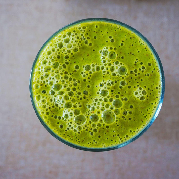 Delicious vegan green smoothie | Healthy & dairy-free