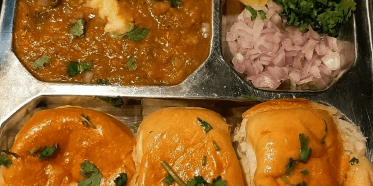 Street-style Mumbai pav bhaji | Vegan cooking recipe - Nourish You