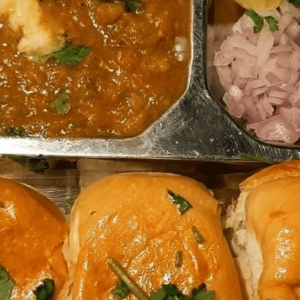 Street-style Mumbai pav bhaji | Vegan cooking recipe - Nourish You